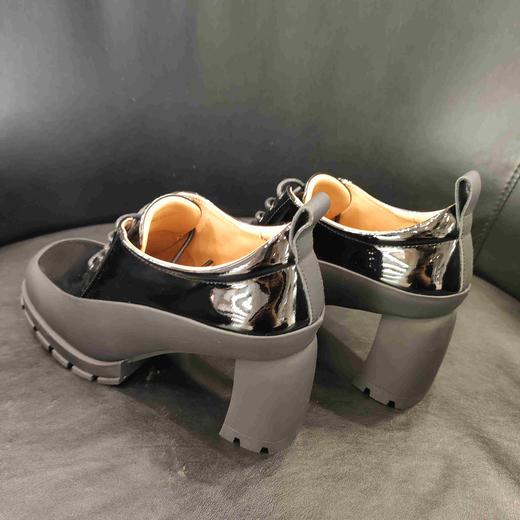 LFGJ凌介女鞋 X0404 时尚百搭粗跟鞋 商品图4