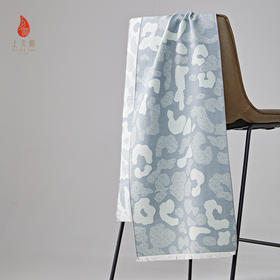 上久楷SAINTJOY/上久楷 丝毛长巾 豹韵华章 CJS24001