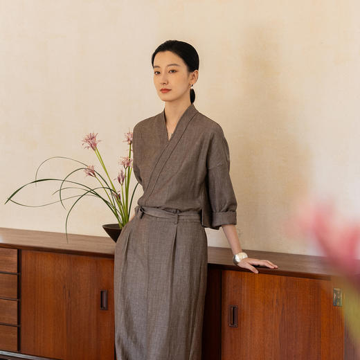 牧衣游原创 羊毛亚麻混纺连体裤新款极简通勤气质垂感直筒裤 夕月 商品图0