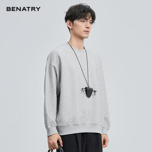 2025秋季新品肌理面料圆领卫衣ECF324004 商品图2