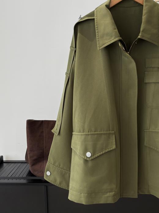 会员福利【明星私服】拉夏贝尔/La Chapelle翻领后背印花大口袋工装长袖外套女新款秋季 商品图9