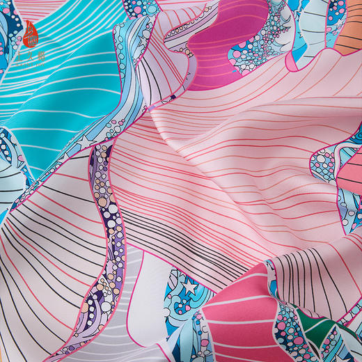 上久楷SAINTJOY/上久楷 双面印花真丝方巾 梦幻扇韵WJ3J025206006 商品图5