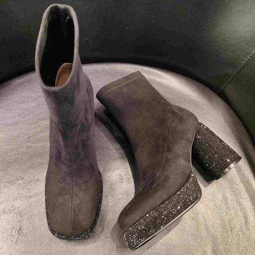 LFGJ凌介女鞋 X0302 时尚百搭弹力布短靴 商品图2