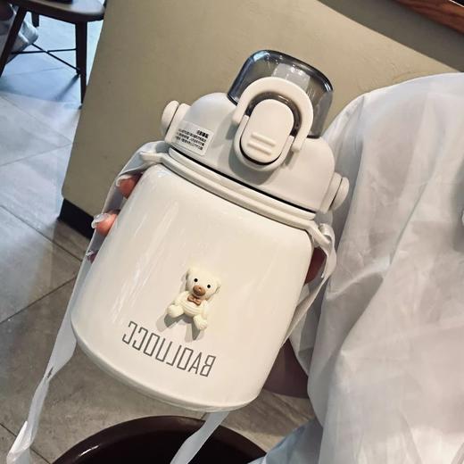 【赠送贴纸！敲高颜值】k可背可提可斜挎，解放你的双手，大容量304不锈钢保温杯网红高颜值女士大肚水杯子双饮吸管儿童壶。rb 商品图1