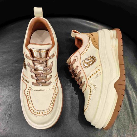 LFGJ凌介女鞋 10121 时尚百搭厚底休闲鞋 商品图2