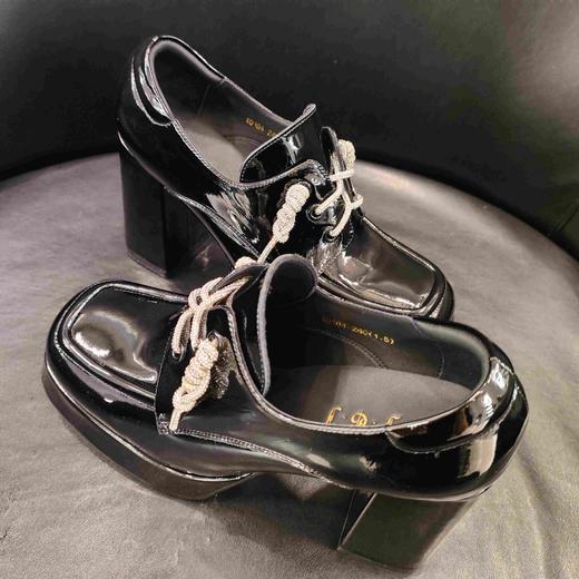 LFGJ凌介女鞋 X0104 时尚百搭粗跟鞋 商品图4