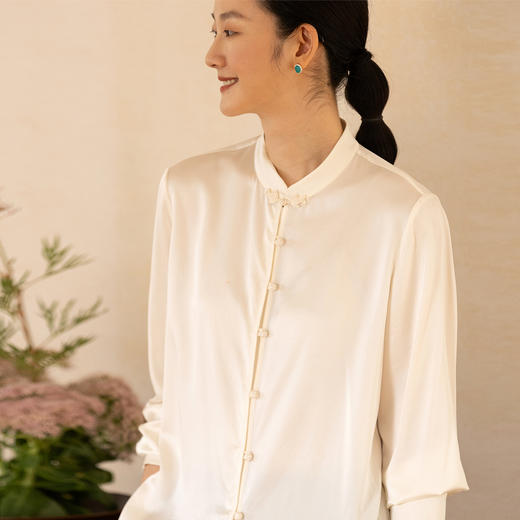 牧衣游原创 22姆米重磅净色真丝衬衫极简通勤百搭中式衬衣 挽庭 商品图0