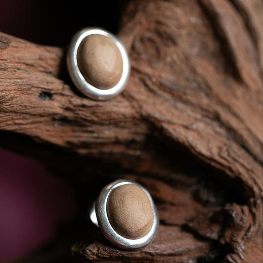 牧衣游 S999纯银老檀木耳环文艺复古 潇潇【不支持会员折】 商品图1