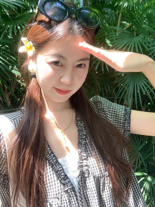 <曾小咸推荐>现货秒杀！微信超特价！韩系木耳边V领格子泡泡袖衬衫 日常189.99 立减110 秒杀79.99！ 商品图11