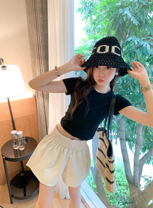 <曾小咸推荐>现货秒杀！微信超特价！设计感2色短款后背系带短袖T恤 日常89.99 立减50 秒杀39.99！ 商品图5