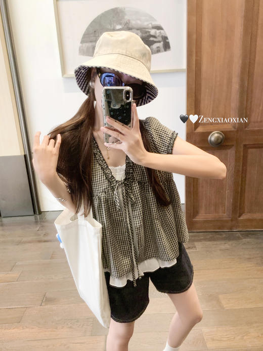 <曾小咸推荐>现货秒杀！微信超特价！韩系木耳边V领格子泡泡袖衬衫 日常189.99 立减110 秒杀79.99！ 商品图5