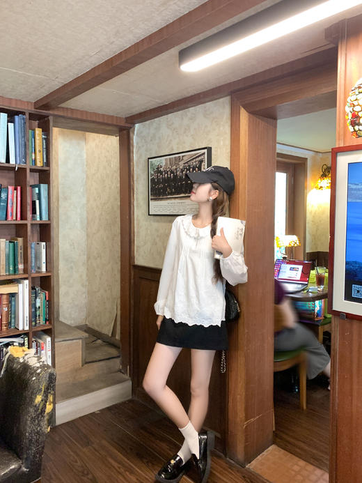 <曾小咸推荐>现货秒杀！微信超特价！韩系提花刺绣下摆不规则长袖衬衫 日常179.99 立减100 秒杀79.99！ 商品图7