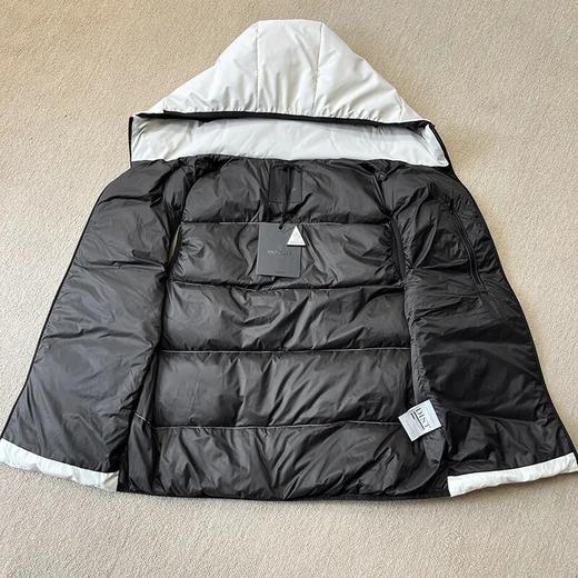 蒙口Guersac男士斜纹绗缝连帽羽绒马甲 商品图5