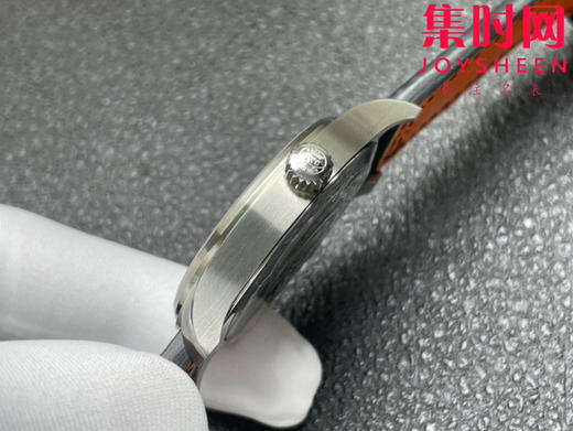 IWC万国 M+飞行员系列IW327001 IW327009马克18 马克十八 黑色盘 男士腕表 表径40mm
机芯：搭载进口9015改Cal.35111 商品图6