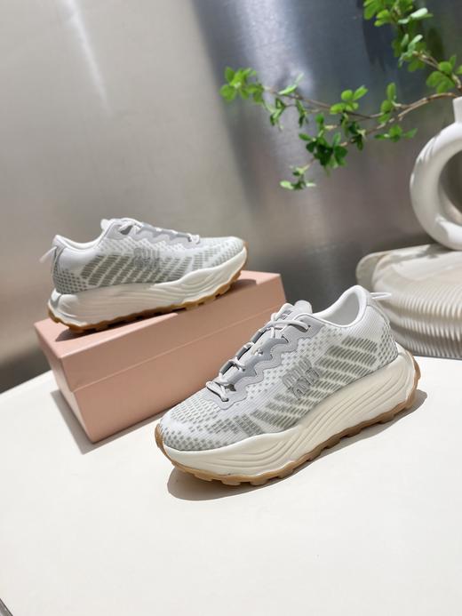 xx75-MIU MIU缪缪徽标压花低帮生活休闲鞋女款-（KS*MM） 商品图8