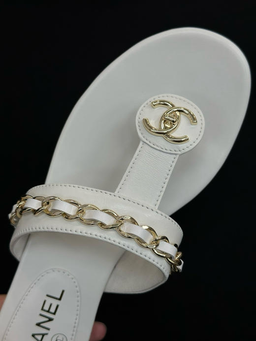 XX61-香奈儿 25S  小羊皮 圆头平底人字拖鞋 女款（KS*MM） 商品图3