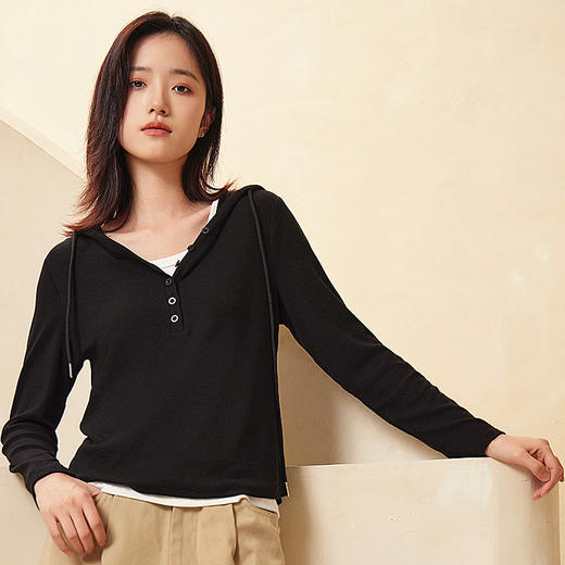 丁摩 优可丝新款连帽长袖T恤女士短款休闲帽衫上衣打底薄款卫衣5ZF-660 商品图2