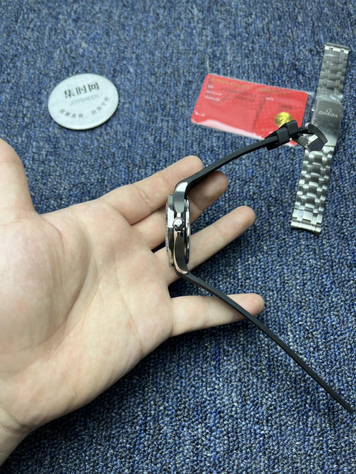 欧米茄VS海马300米系列 原装开模 熊猫海马
款式：男士潜水腕表 商品图5