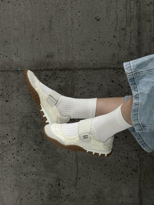 XX67-缪缪   Tyre织物 绒面革 圆头平底 平跟 玛丽珍鞋 女款（KS*MM） 商品图2