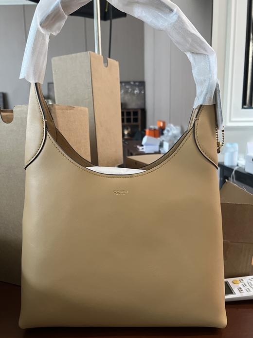 GZ215-蔻驰 Brooklyn 28 金色品牌Logo印花磁性按扣开合 粒面皮革 Hobo包手提单肩包(KS*MM) 商品图5