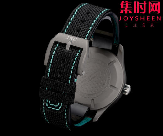 新品重磅来袭 IWC万国 TW飞行员系列 全新马克二十AMG马石油F1车队特别版IW328210/瑞士空中巡逻兵钛金属特别版IW328209 超轻钛金属 男士腕表 商品图8