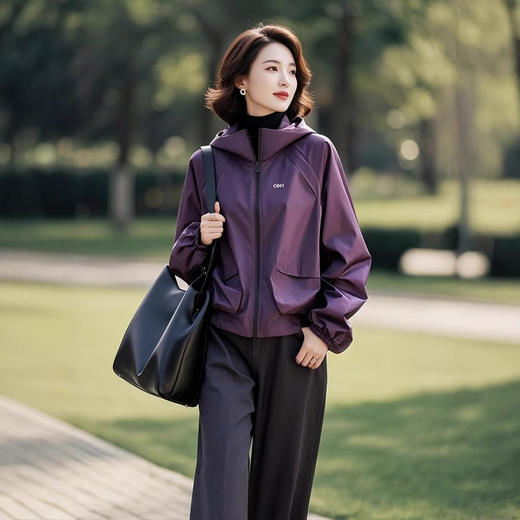 丁摩户外冲锋衣女爆款独特漂亮超好看紫色连帽夹克外套5ZF-9226 商品图3