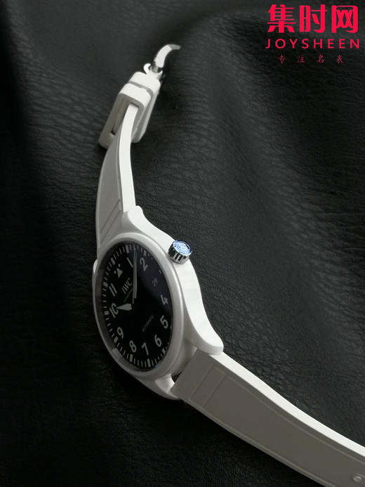 IWC万国 M+飞行员系列IW328104 马克20 马克二十 白陶瓷 男士腕表 表径41mm "太浩湖"特别版
机芯：搭载进口9015改Cal.32112 商品图7
