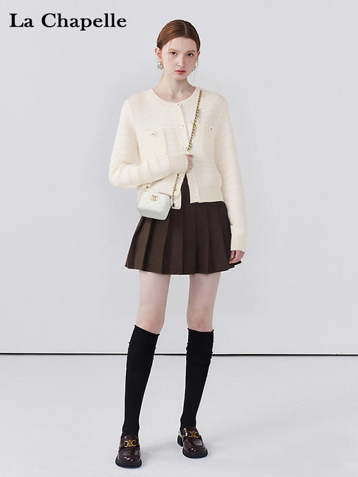 会员福利【绵羊毛/软糯亲肤】拉夏贝尔/La Chapelle纯色圆领双口袋排扣针织开衫女新款高级感软糯长袖毛衣 商品图3
