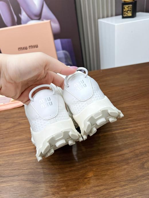 xx75-MIU MIU缪缪徽标压花低帮生活休闲鞋女款-（KS*MM） 商品图4