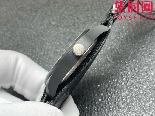 IWC万国 M+飞行员系列IW324705 马克18 马克十八 陶瓷壳 男士腕表 表径41mm
机芯：搭载进口9015改Cal.35111 商品图6