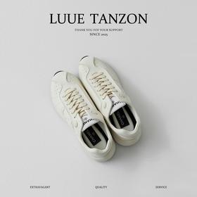 香奈儿  25C 小牛皮 圆头系带 低帮 生活休闲鞋 女款（DBG）