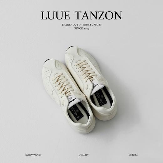 香奈儿  25C 小牛皮 圆头系带 低帮 生活休闲鞋 女款（DBG） 商品图0