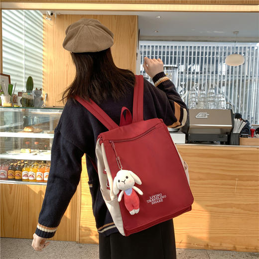 日式风时尚简约大容量学生书包 新款逛街旅行双肩包  商品图3