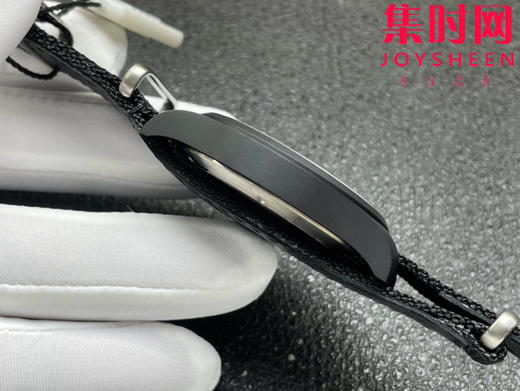 IWC万国 M+飞行员系列IW326901 马克18 马克十八 陶瓷壳 男士腕表 表径41mm
机芯：搭载进口9015改Cal.32110 商品图8