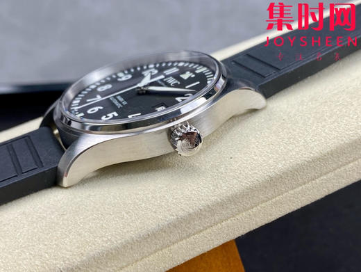 IWC万国 M+飞行员系列IW328201 马克20 马克二十 黑色盘 男士腕表 表径40mm
机芯：搭载进口9015改Cal.32111 商品图5