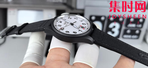 IWC万国 M+新品飞行员系列IW326905，黑陶瓷材质，男士腕表 表盘尺寸：41*11.4mm，全夜光表盘，"黑桃A"特别款 商品图2
