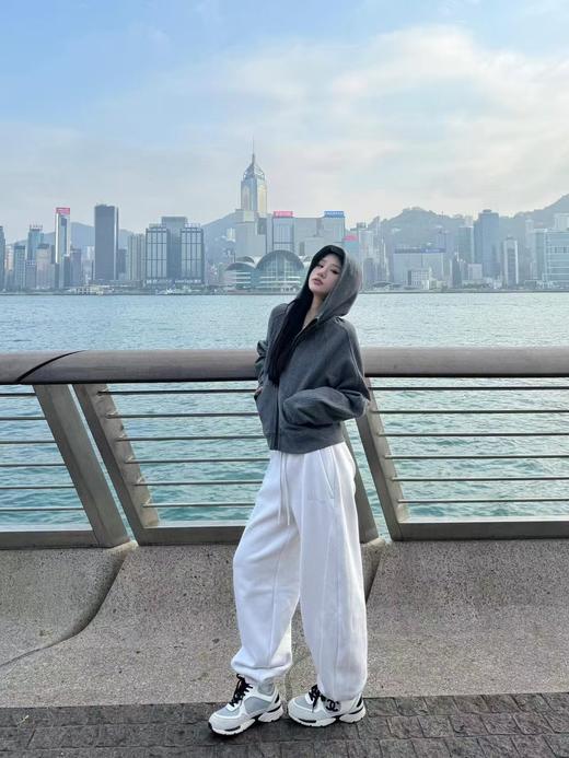 LULU流量明星芝麻灰宽松短款卫衣 商品图0