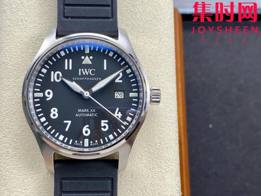 IWC万国 M+飞行员系列IW328201 马克20 马克二十 黑色盘 男士腕表 表径40mm
机芯：搭载进口9015改Cal.32111 商品图0