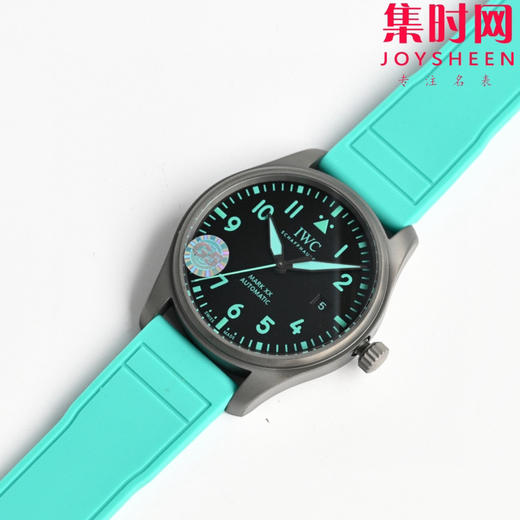 新推出 IWC万国 G5飞行员系列IW328210 马克二十系列 IWC-梅赛德斯- AMG马石油F1车队特别款 F1赛车 男士腕表 商品图8