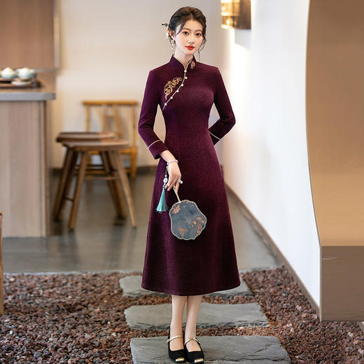 刺绣国风新中式妈妈秋季复古收腰旗袍秋冬SC22115 商品图2
