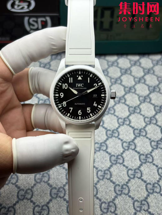 IWC万国 M+飞行员系列IW328104 马克20 马克二十 白陶瓷 男士腕表 表径41mm "太浩湖"特别版
机芯：搭载进口9015改Cal.32112 商品图0
