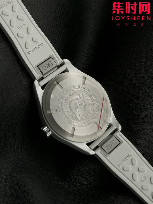 IWC万国 M+飞行员系列IW328104 马克20 马克二十 白陶瓷 男士腕表 表径41mm "太浩湖"特别版
机芯：搭载进口9015改Cal.32112 商品图8