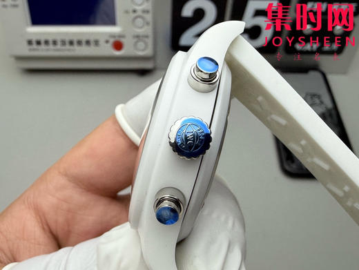 IWC万国 TW飞行员计时系列 "太浩湖"特别版 白陶瓷壳 新款陶瓷男士腕表 震撼来袭 商品图5