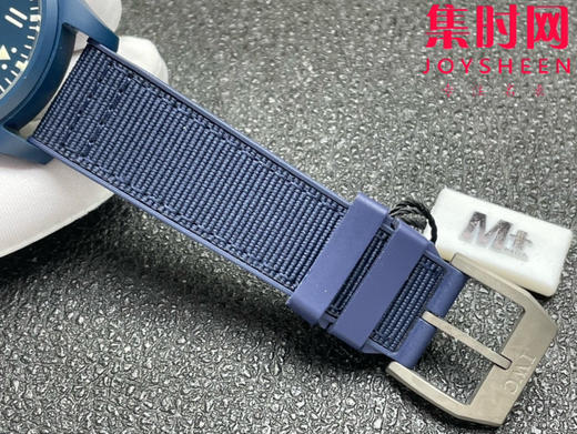 IWC万国 M+飞行员系列IW328101 马克18 马克十八 蓝陶瓷 雾霾蓝 君子蓝 男士腕表 表径41mm 劳伦斯特别版
机芯：搭载进口9015改Cal.32111 商品图4