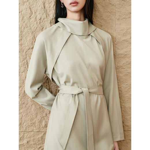 INSUN恩裳连肩袖设计感精纺羊毛连衣裙 商品图3