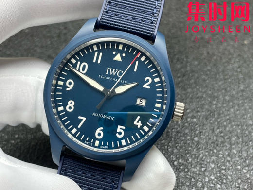 IWC万国 M+飞行员系列IW328101 马克18 马克十八 蓝陶瓷 雾霾蓝 君子蓝 男士腕表 表径41mm 劳伦斯特别版
机芯：搭载进口9015改Cal.32111 商品图3