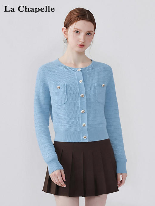 会员福利【绵羊毛/软糯亲肤】拉夏贝尔/La Chapelle纯色圆领双口袋排扣针织开衫女新款高级感软糯长袖毛衣 商品图4