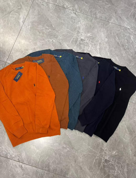 原单正品 RALPH LAUREN经典羊毛衫，优雅质感，定义绅士衣橱。
六个色，尺码S-XL
清货特价 商品图0