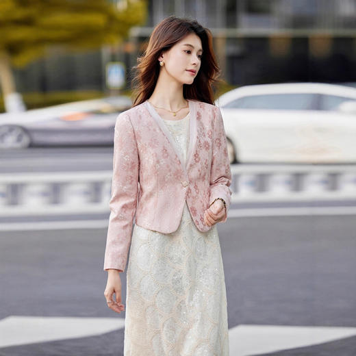 精致显瘦绣花小外套，气质减龄一粒扣长袖上衣HR-CME8128 商品图2