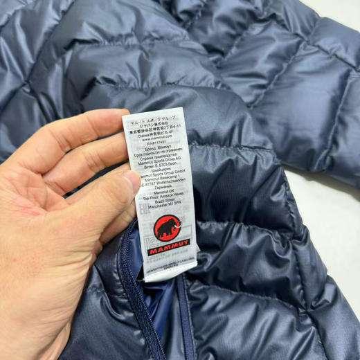 原单正品，新款猛犸象三合一 2.5L冲锋衣➕排骨羽绒内胆。25年秋冬主推款。GTX2.5复合层硬壳，超级柔软

尺码M-XXL 商品图10